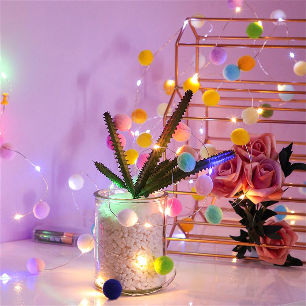 

2m 20 LED Cotton Ball String Light Fairy Lights Battery Powered Festival Party Decor White Light/Mixed Color
