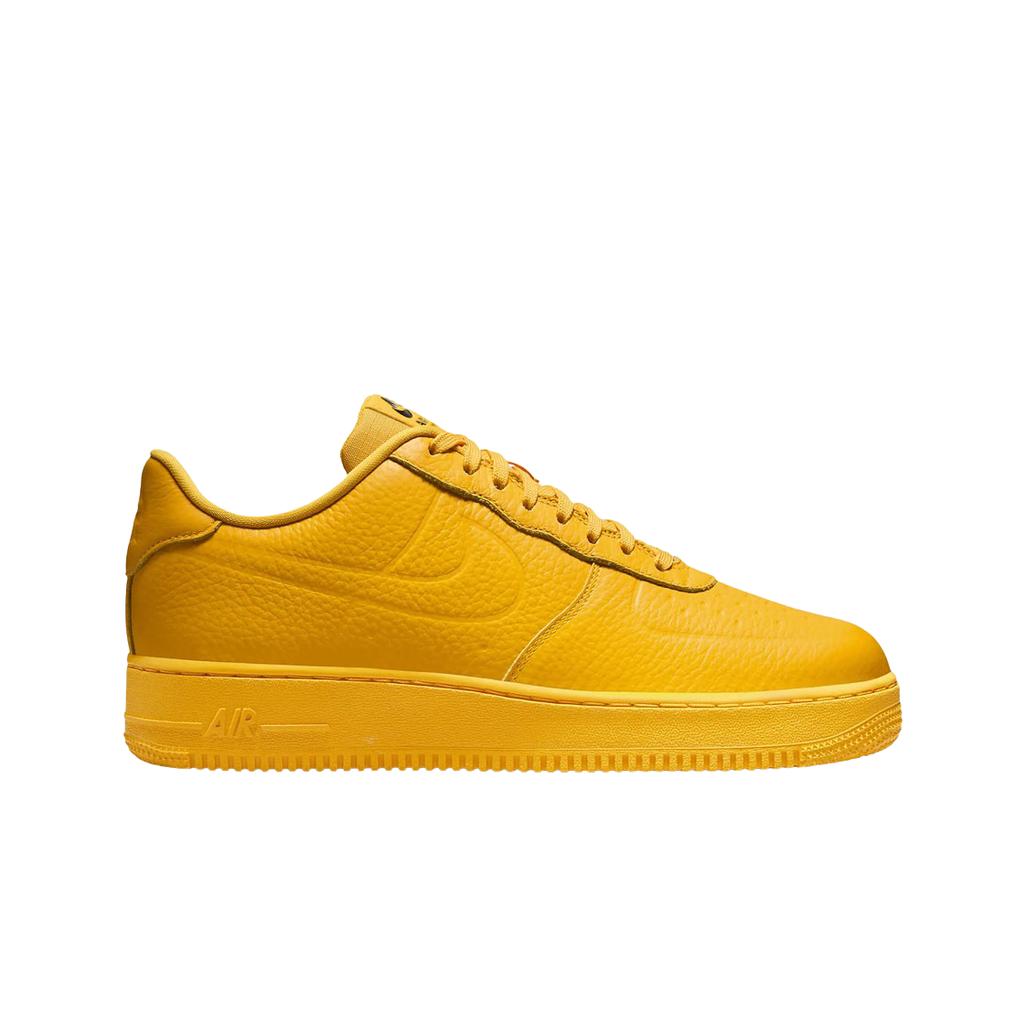 Nike Air Force 1 '07 Pro-tech Waterproof University Gold