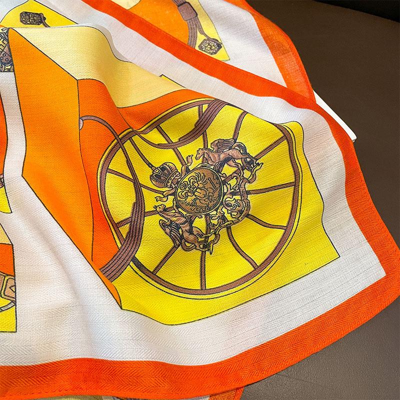 Model Of Imitation Silk Women Carriage Pattern Fashionable Large Square Scarf With Multifunctional Headscarf