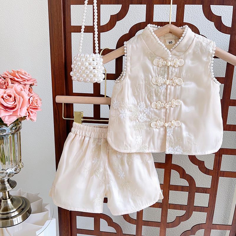 Summer Baby Girl Cheongsam Vest Set – Stylish Two-Piece Outfit