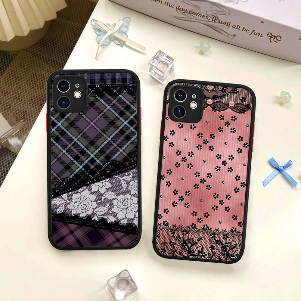 Lace Pattern Phone Cases For IPhone 16 15 14 Plus 13 12 11 Pro Max Matte Oft Bumper Phone Cover