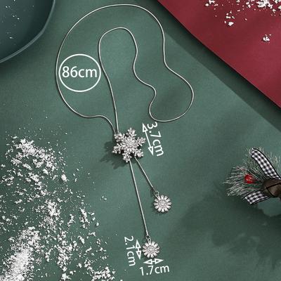 Christmas Fashion New Necklace Female Christmas Snowflake Diamond Pendant Christmas Alloy Zircon Necklace