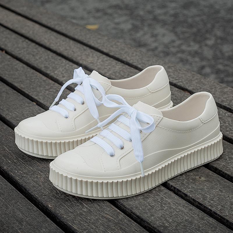 Platform white shoes women's summer new fashion white student round head board shoes sports and leisure shoes