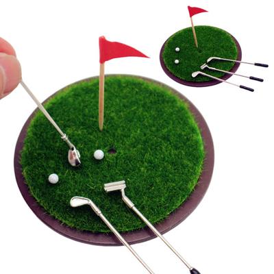 Mini Golf Kulübü Seti Minyatür Golf Kulüpleri Golf Topları Bayrak