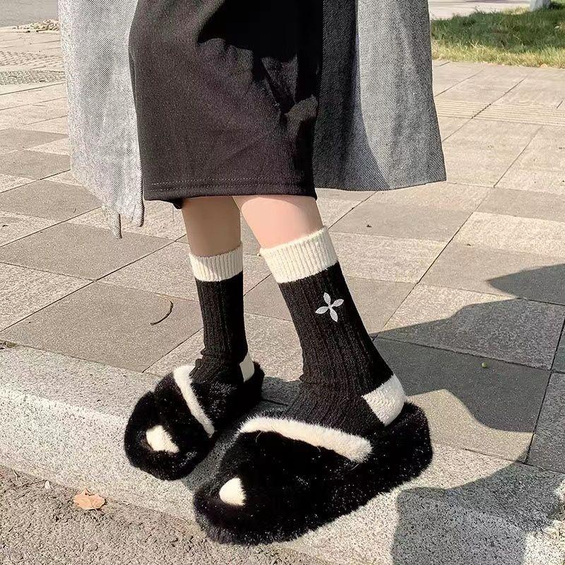 Princess Style Socks for Women Thickened Plush Warm Medium Tube Socks Embroidered Stockings In Autumn and Winter
