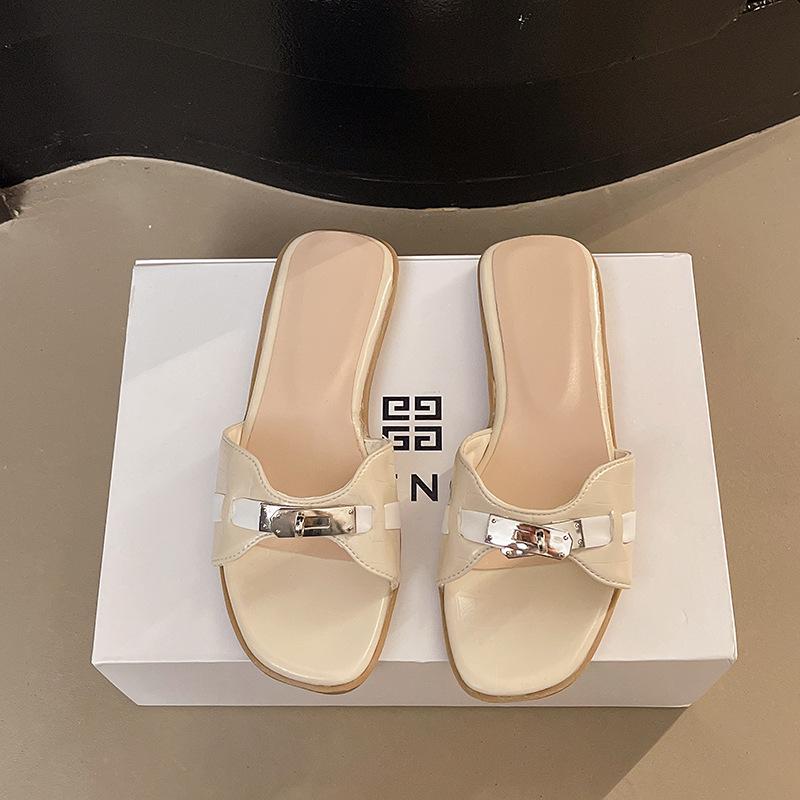 High-end Crocodile Pattern White High-heeled Cool Slippers Women's 2025 Spring and Summer Open-toed Small Gold Buckle One-word Thick-heeled Sandals