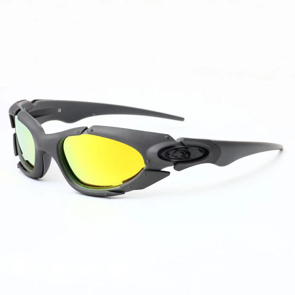 Occhiali da sole polarizzati con montatura dorata stile europeo e americano X Metal occhiali da sole sportivi da esterno futuristici per ciclismo 8001