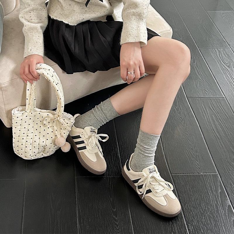 Simple Basic Solid Color Fine Vertical Striped Medium Tube Socks Season Wear With Birkenstocks Stacking Socks