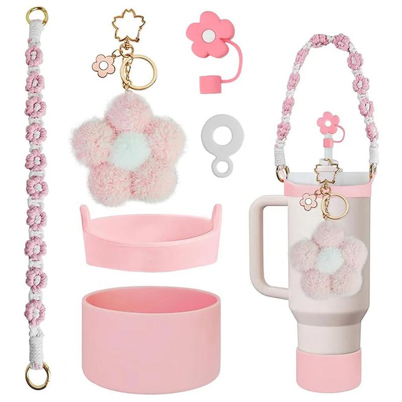 Sada příslušenství pro Stanley Cup včetně silikonového krytu na brčko, silikonové botičky, popruhu na rukojeť láhve