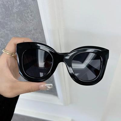 Vintage Large Frame Cat Eye Sunglasses Women Men Brand Sun Glasses Female Male Outdoors Classic Mirror Shades