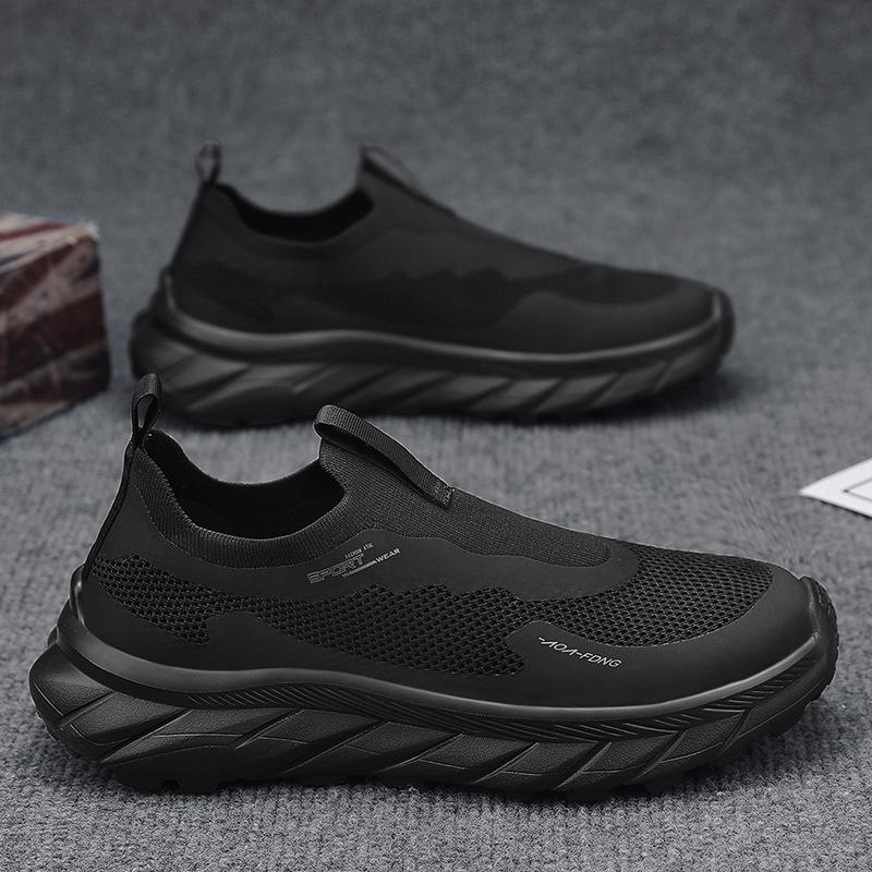 Men's shoes 2025 summer new breathable sports shoes men's fashion one-pedal lazy shoes comfortable and lightweight casual shoes