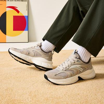 Obuwie męskie – Sneakersy