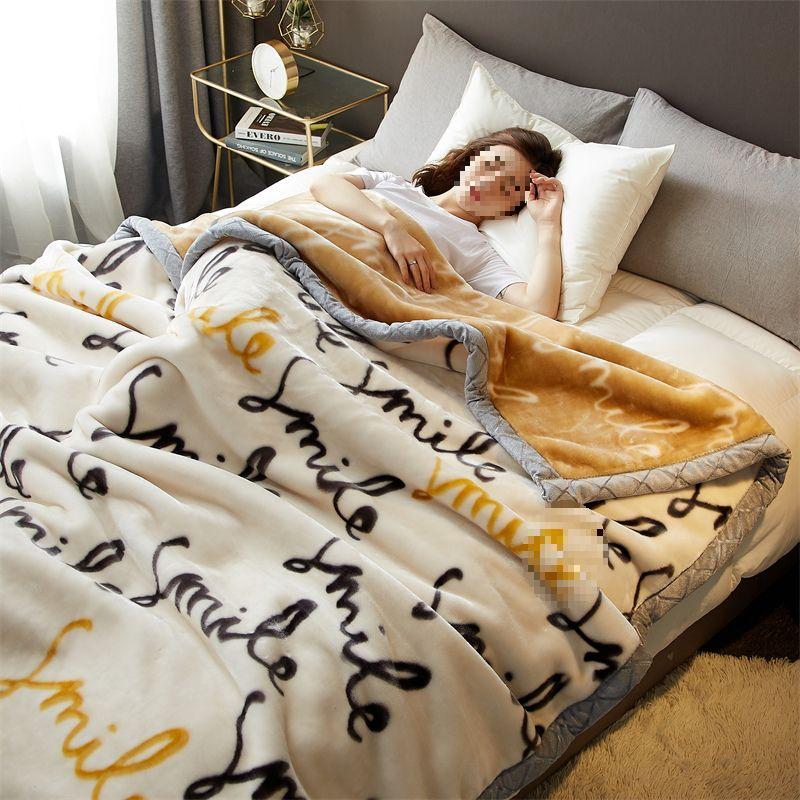G5Z Thickened Raschel & Coral Flannel Winter Blanket for Dorms & Bedrooms