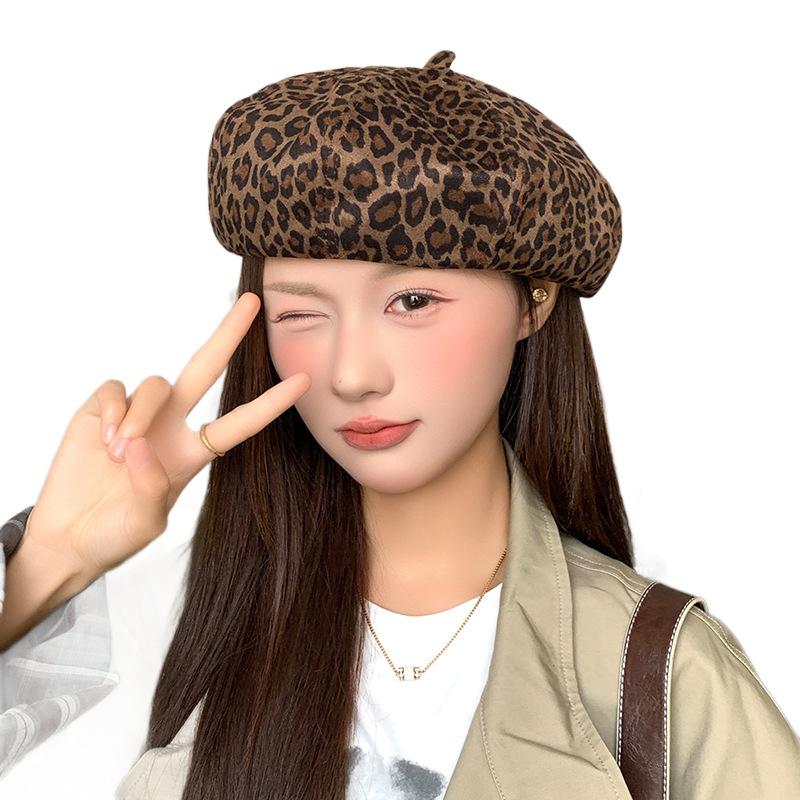 American Retro Leopard Print Beret Hat for Women In Autumn and Winter Hot Girl Fashionable Temperament  Versatile Face  Newsboy Painter Hat