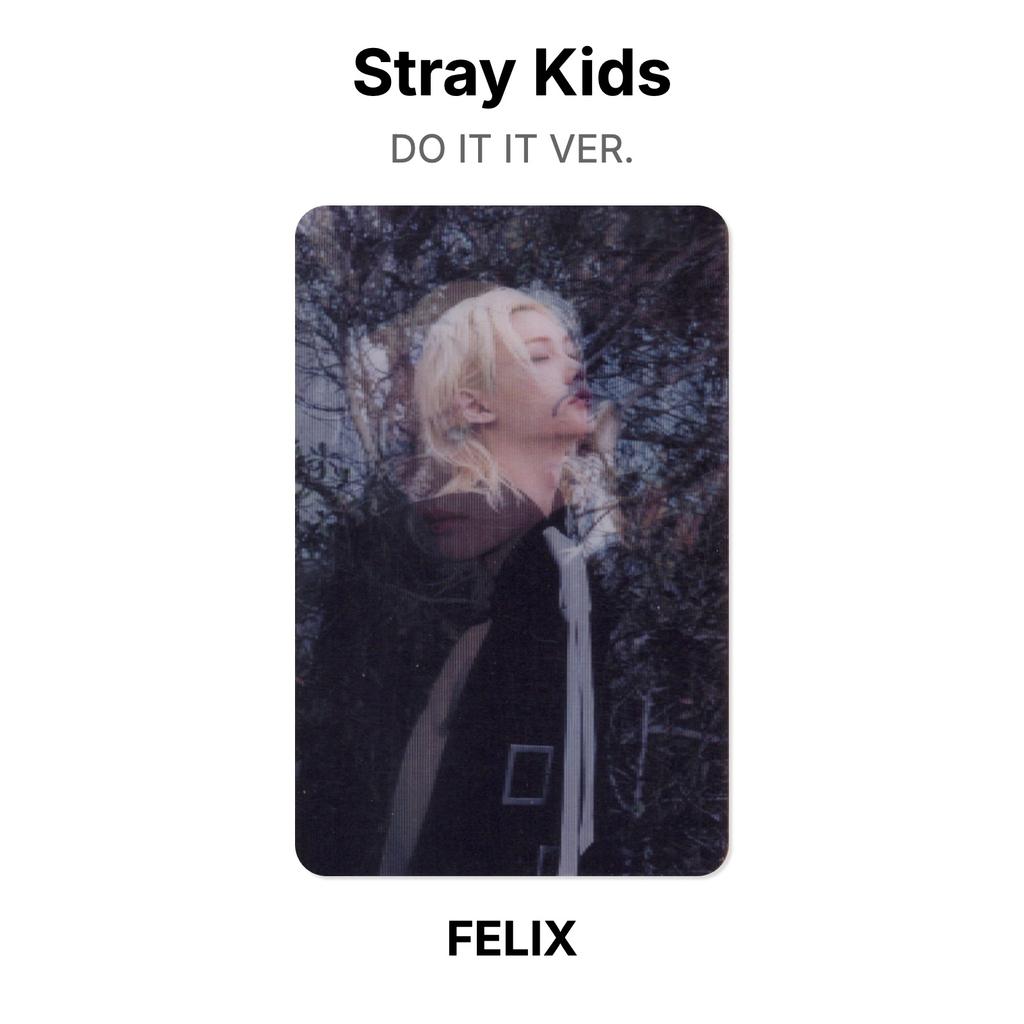 Stray Kids DO IT IT VER. Official Photocard