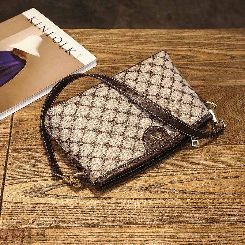 New diamond design high-end women's bag retro style underarm handbag casual versatile shoulder messenger bag