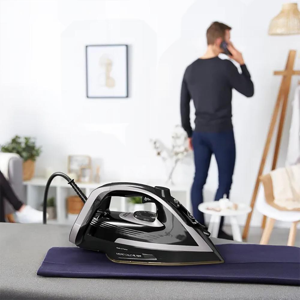 Tefal Puregliss FV8062E0 Steam Iron 3000W Black/Gray