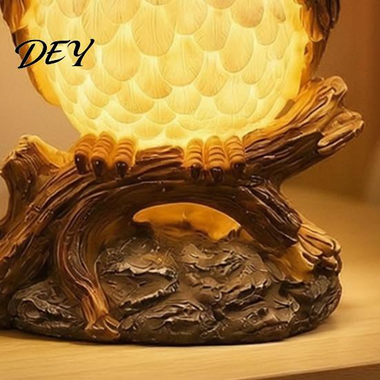 Retro Style Animal Desk Lamp 3D LED Night Light, Resin Dolphin Owl Lion Sculpture Table Handmade Ornament Lamp, USB Decor for Bedroom, Warm