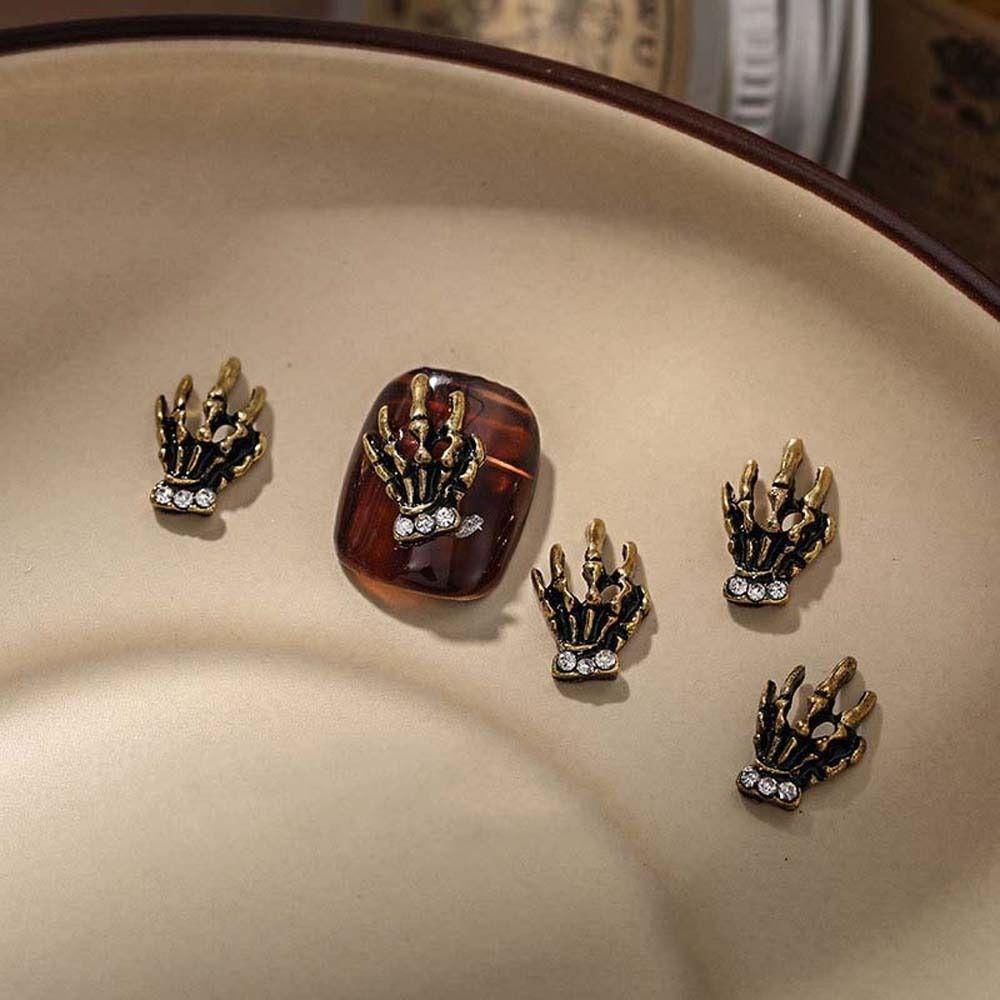5Pcs/set Manicure Material Halloween Spider Nail Decorations  Nail Salon