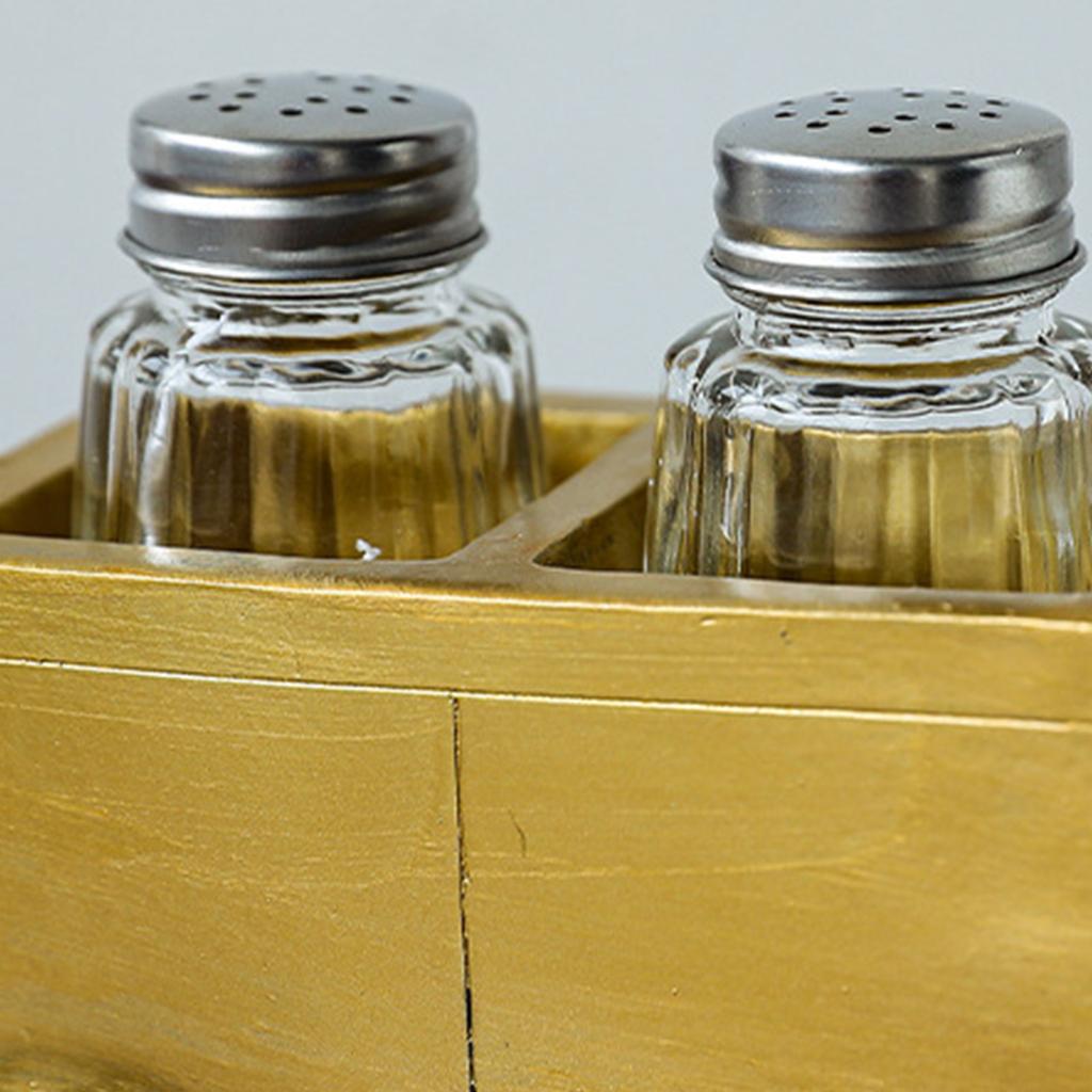 Resin Astronaut Figurines Statue Salt Pepper Bottle Holder Ornaments Home Decoration Kitchen Crafts Decorative Ornaments