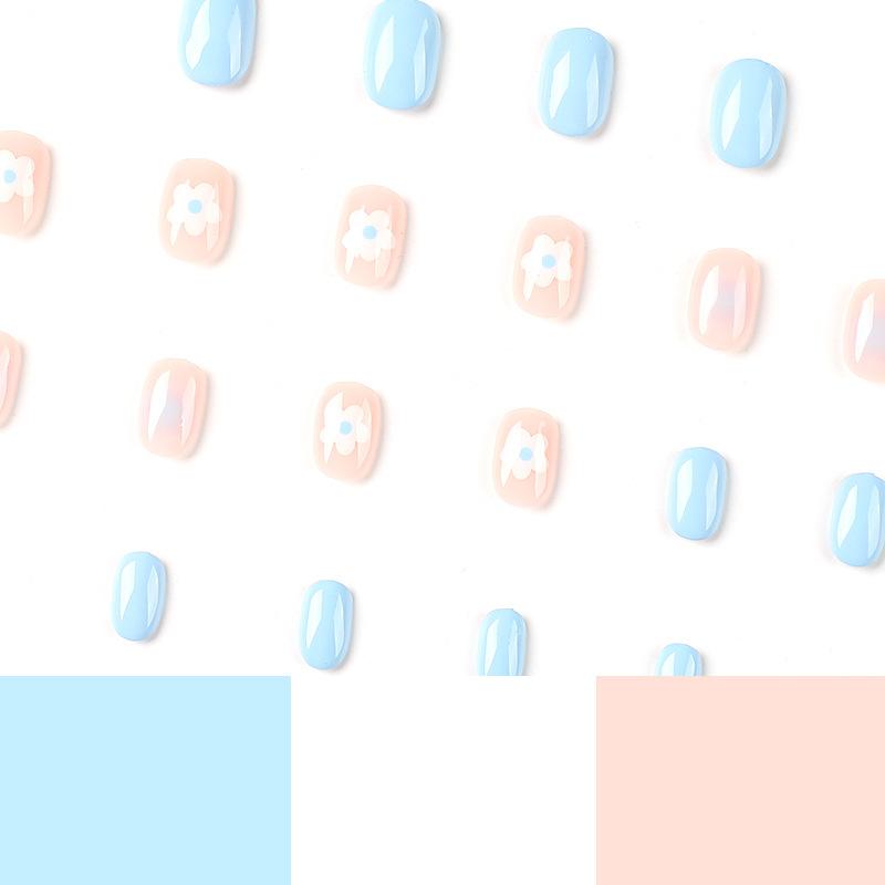 Wear fake nail piece, blue smudge, wear nail, cute white flower nail piece, finished product removable advanced