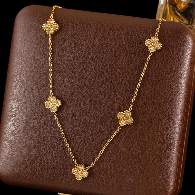 GANEMLY 316L Stainless Steel Clover Flower Zircon Necklace For Women Fashion Clavicle Neck Chain Waterproof Jewelry Gift