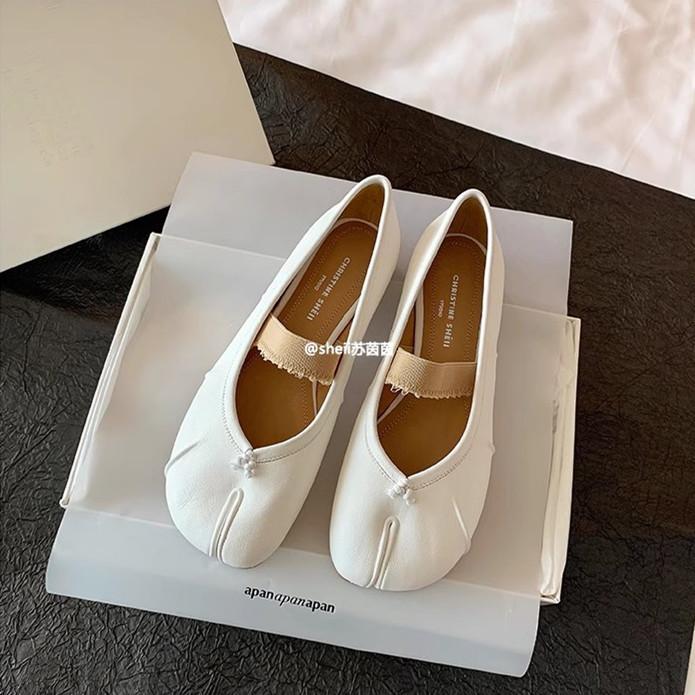 Grape mother has the same style, two versions~ calfskin round head split-toed pig's trotters flat-bottomed Mary Jane single shoes women's half slipper