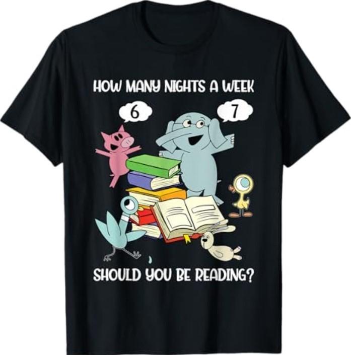NEW How Many Nights A Week Should You Be Reading 6–7 Teacher T-Shirt Unisex T-Shirt M