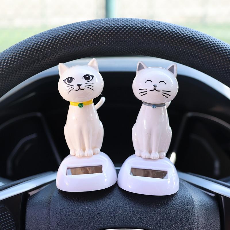 Solar Decoration Bobblehead Doll Cute Cartoon Cat Modeling Car Interior Dashboard Creative Decoration Car Doll Accessories