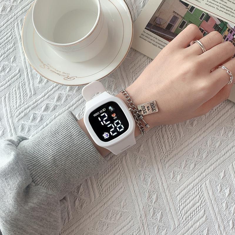 Fashion Sports Watch For Women And Men Electronic LED Digital Watch Casual Big Dial Silicone Female Watch Sports Clock