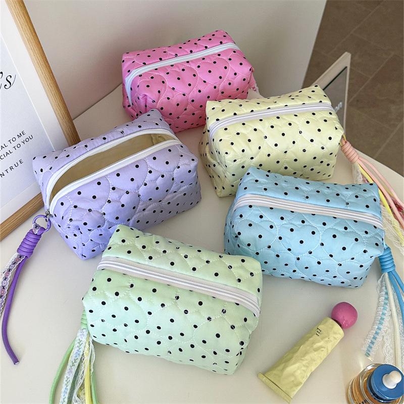 Polka Dot Heart Quilted Makeup & Skincare Travel Bag - Large Capacity with Zipper