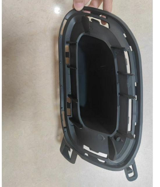 Mercedes-Benz W167 Rear Bumper Tailpipe Bracket (A1678856700, A1678856800)