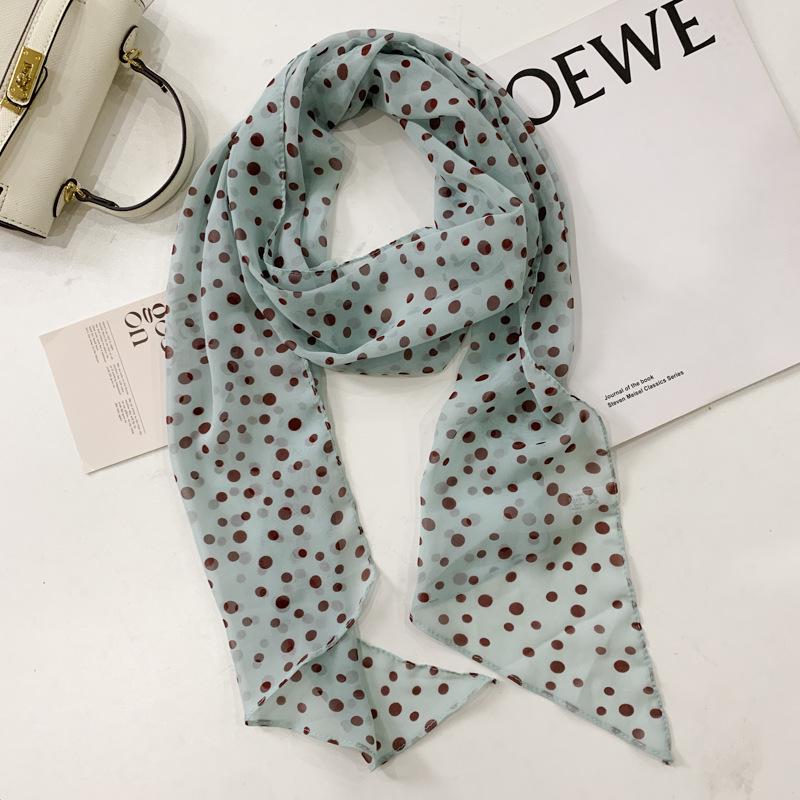 Brauner Seidenschal mit Tupfen: Vielseitiges Haarband mit Bindeband & Accessoire für Frauen 2025