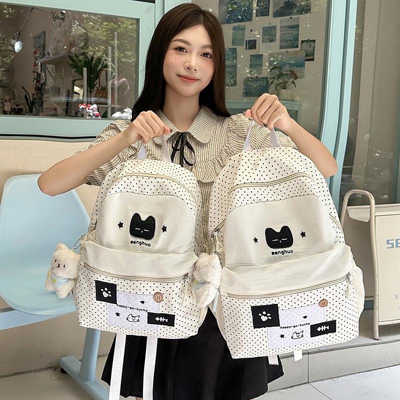Japanese New High-value, Fresh and Sweet, Cute Cat Broken Store Backpack, Lightweight Spring Outing Backpack for Junior High School Students
