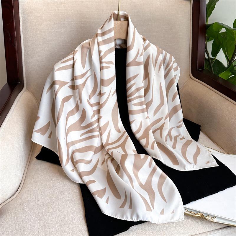 Women Spain Brand Design Scarf Fashion Leopard Zebra Silk Scarves Square Small Handkerchief Neck Snood Bag Hijab Snood 90*90Cm