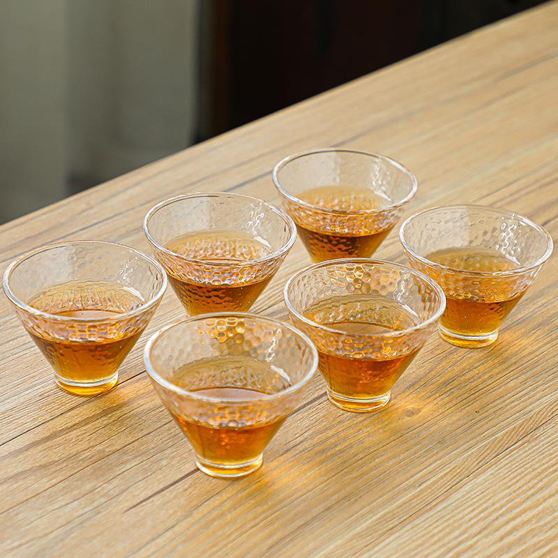 Thickened, heat-resistant glass tea cup for home use – transparent, Gongfu style, ideal for tea tasting. Large host cup, perfect for enjoying tea.