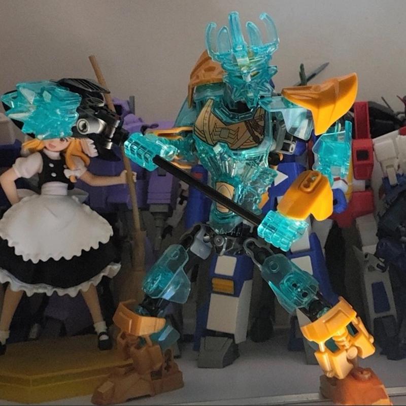 Neue Bionicle Kreatur Meister der Goldenen Maske Bausteine Feuer Uniter Tahu Kombinierter Roboter Mech Steine Spielzeug Für Jungen Geschenke