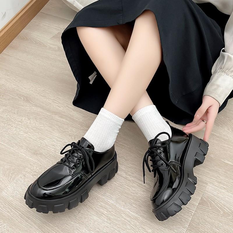 Loafers platform small leather shoes women s 2025 spring and autumn new muffin platform non-slip British style casual small leather shoes 35