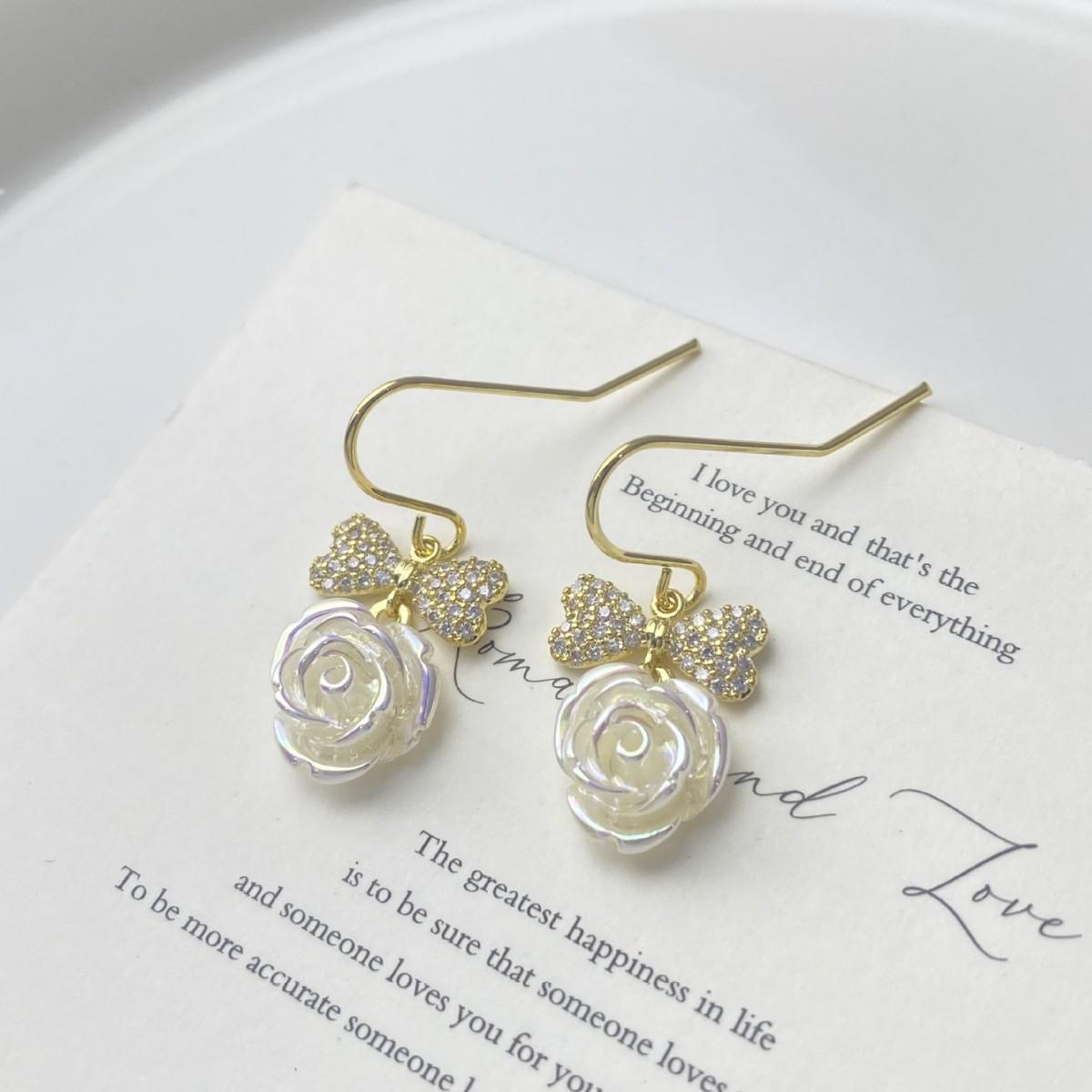 Elegant White Camellia Bow Ear Hooks – High-End, Versatile Earrings for Women