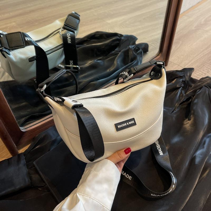 

Niche bags New women s bags Fashion oblique shoulder satchel Trend dumpling bags белый