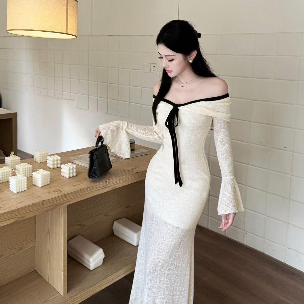 

Sexy one-word shoulder contrasting color long-sleeved dress women s autumn horn sleeve waist off-the-shoulder slim-fitting hip-wrapped lace-up dress XL
