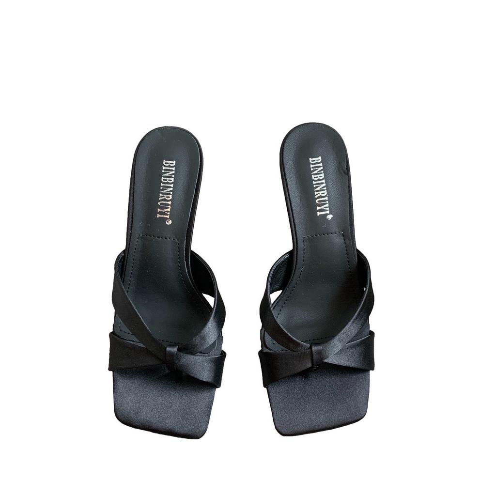 6 cm French Niche Stiletto Sandals for Women Elegant Square Toe Clip on High Heel Sandals Summer Outerwear