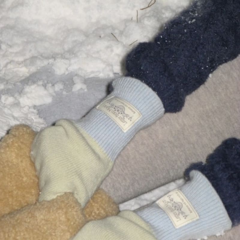 LETTER FROM MOON Benny Holgarment Wool Knit Gloves (4 Colors)