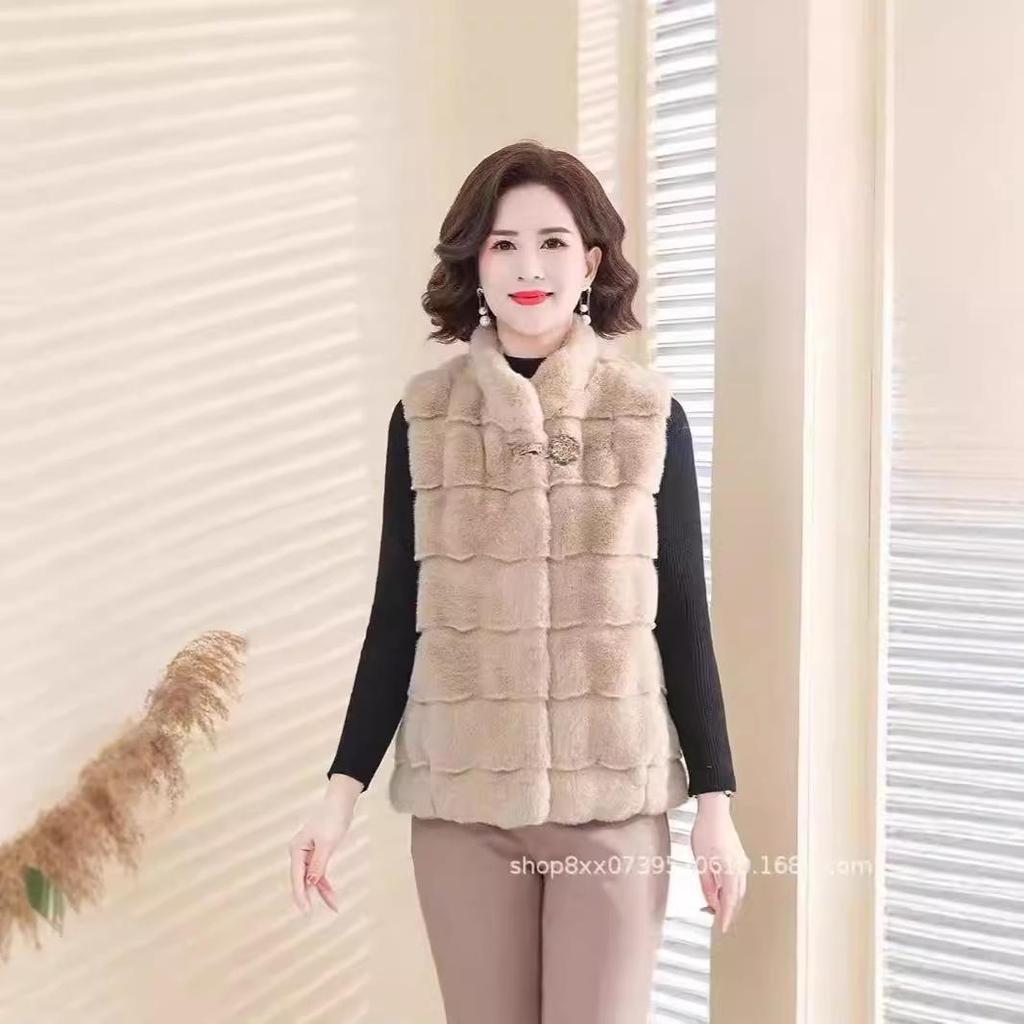 Women's Middle-Aged and Elderly Mink Velvet Winter Vest and Cape