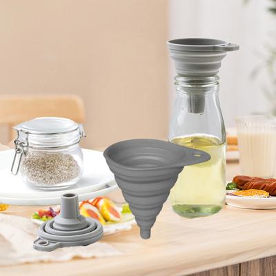 4Pcs Kitchen Funnel Set Foldable Silicone Collapsible Funnels for Filling Water Bottle