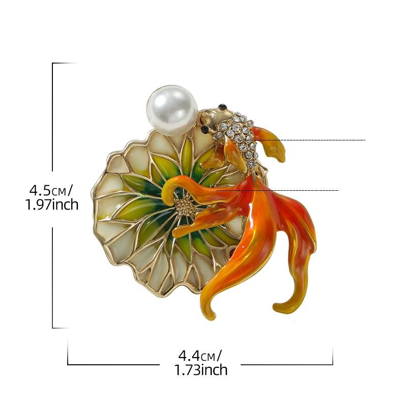 Elegant Women Men Exquisite Enamel Goldfish Lotus Leaf Brooch Badges Fashion Unisex Creative Pearl Crystal Fish Pin Buckle