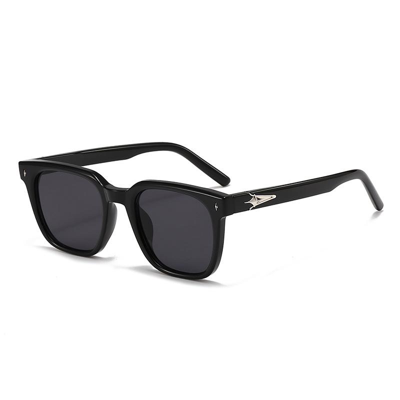 Stylish and Versatile Women's Simple Square Black-framed Glasses with A Preppy Style and Blue Light Blocking.