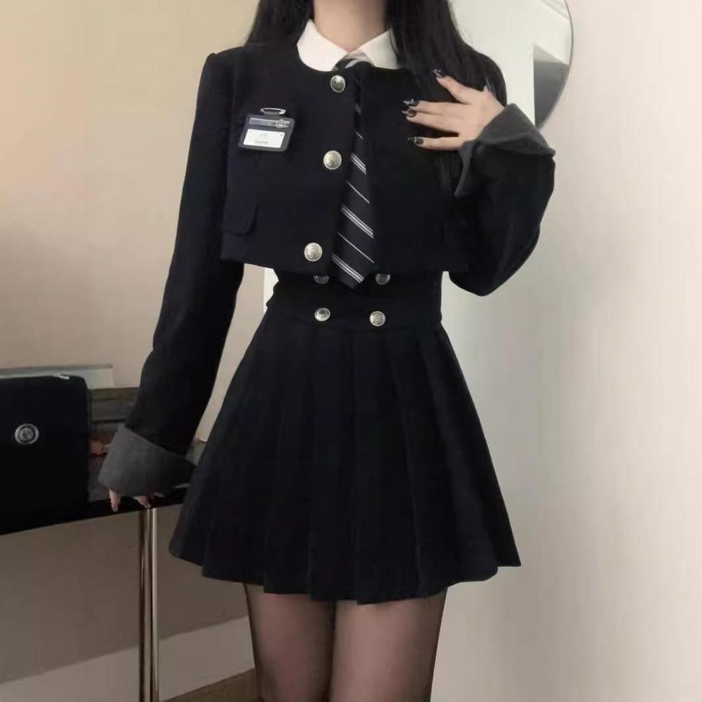 Women's Spring/Autumn American College Style Three-Piece Set: Short Blazer, High-Waisted Slimming Pleated Skirt