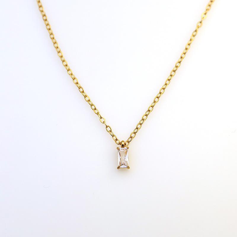 

Accessories Xiaoxiangfeng Four-Claw Zircon Necklace Light Luxury 18K Clavicle Chain Stainless Steel Necklace Women S Premium Sense