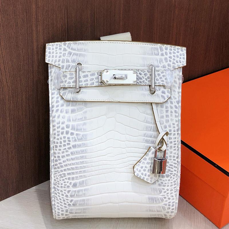 

First layer cowhide matte crocodile pattern breast bag new unisex commuting fashion shoulder messenger bag women s bag 17*8*26cm